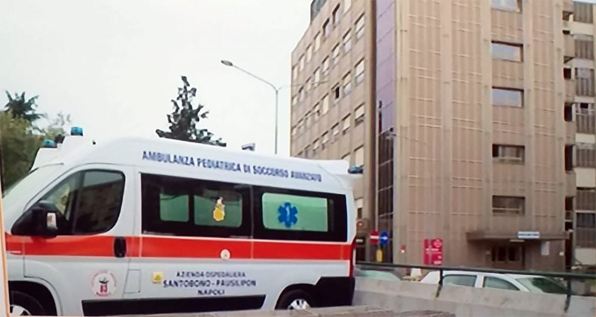 Bimbo di 9 mesi in gravi condizioni al Santobono