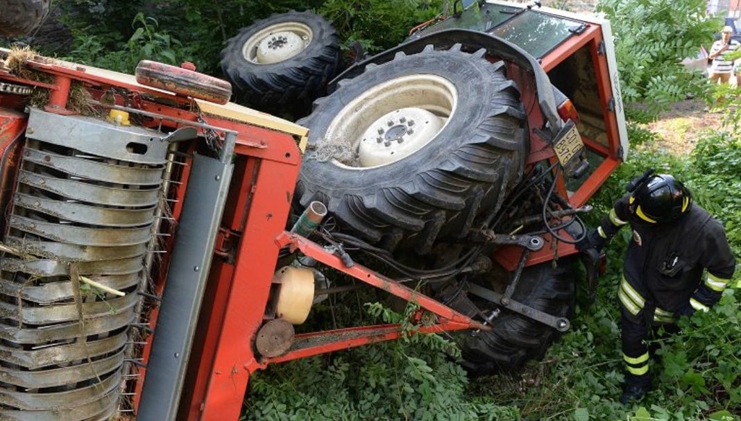Tragedia nei campi di Aquara: si ribalta il trattore, muore schiacciato un 79enne