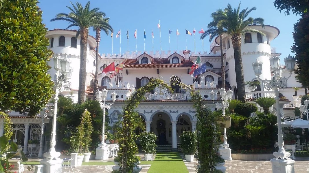 Castello delle Cerimonie, nuova proroga: chiusura rinviata al 2026