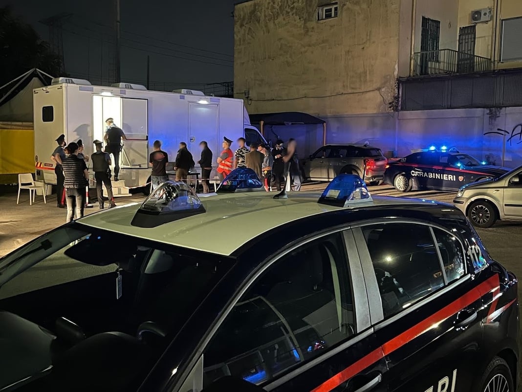 scampia, beccati con la droga