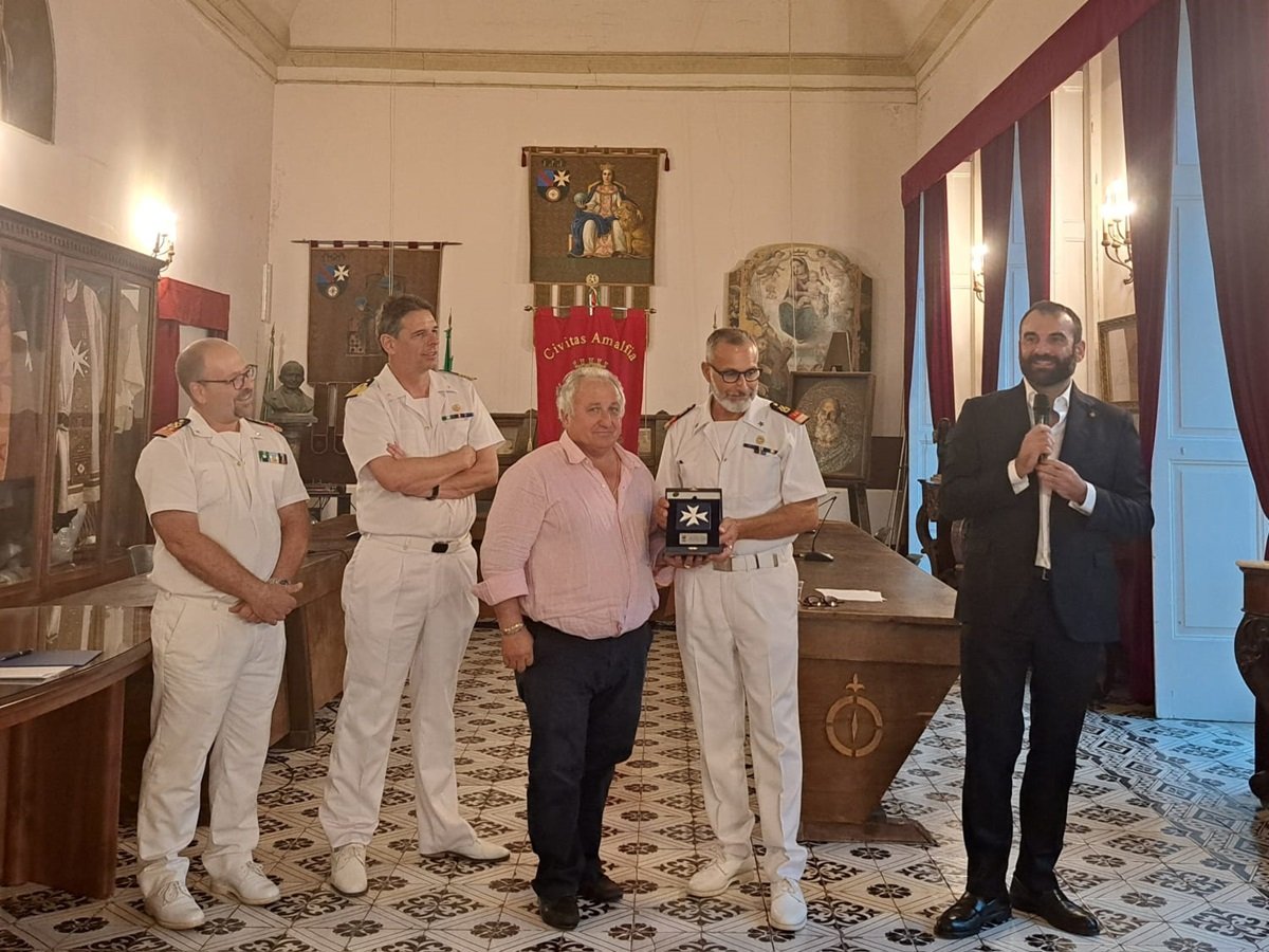 Amalfi, passaggio di consegna alla guida dell’Ufficio Locale Marittimo