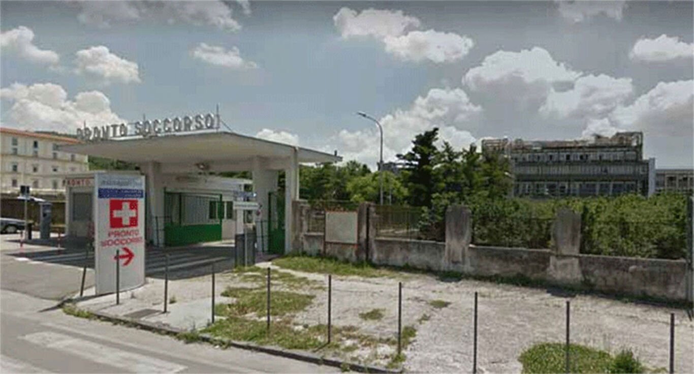 collegamento tra ospedale nola e questura