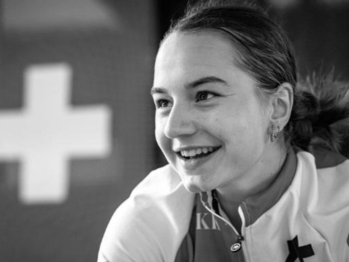 Dramma ai Mondiali juniores di ciclismo, morta in un incidente la 18enne svizzera Muriel Furrer