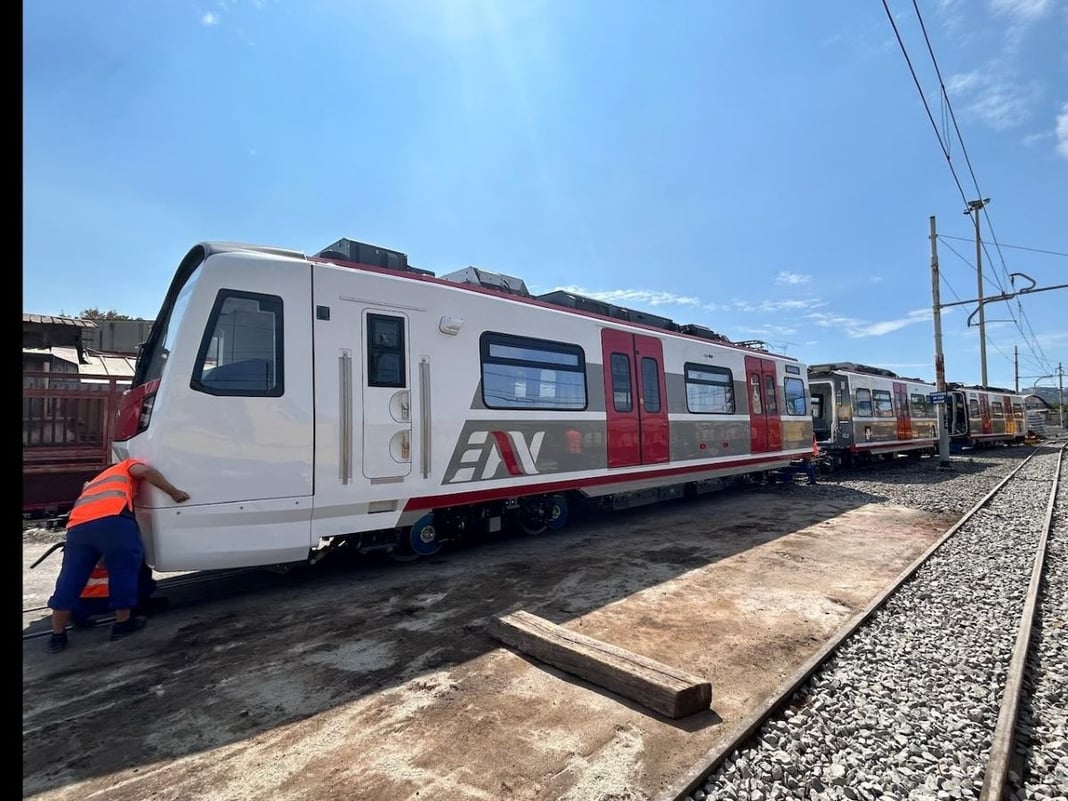 nuovi treni per la circumvesuviana