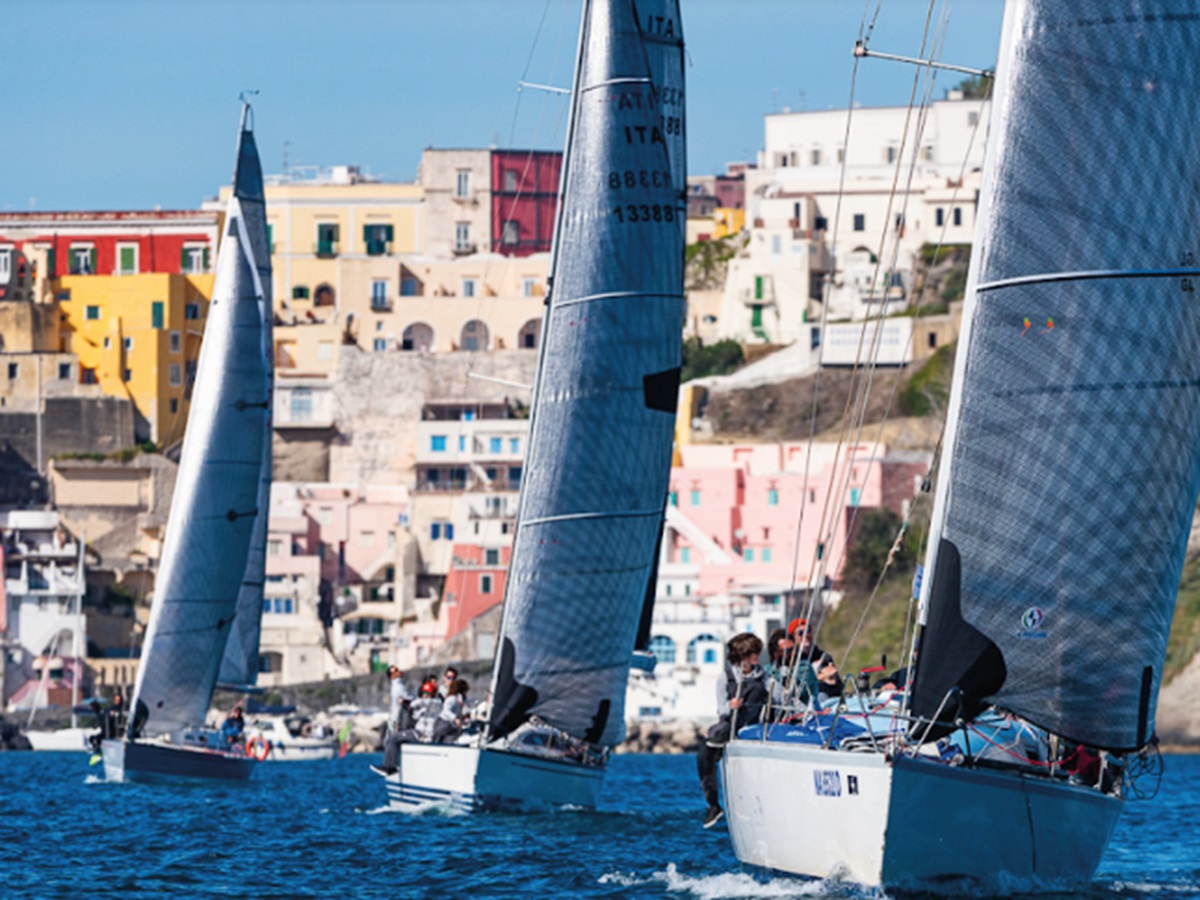 Procida Vela Cup 2024: vela, tradizione e solidarietà tra le bellezze dell’isola