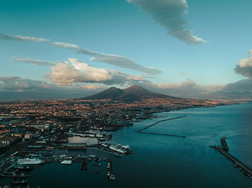 pasqua, turisti a napoli