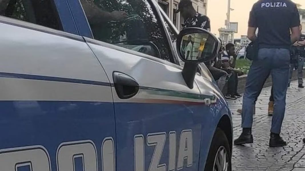 Benevento, minaccia e maltratta la madre