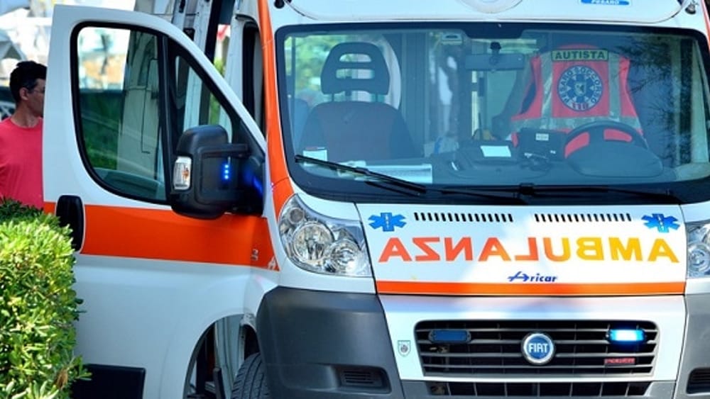 Massa Lubrense, operaio muore mentre installa un condizionatore