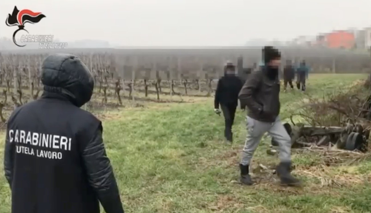 Immigrazione clandestina: 36 arresti tra Napoli, Salerno e Caserta