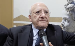 Regionali in Campania, De Luca: “Con Conte nessun nome, decide la coalizione”
