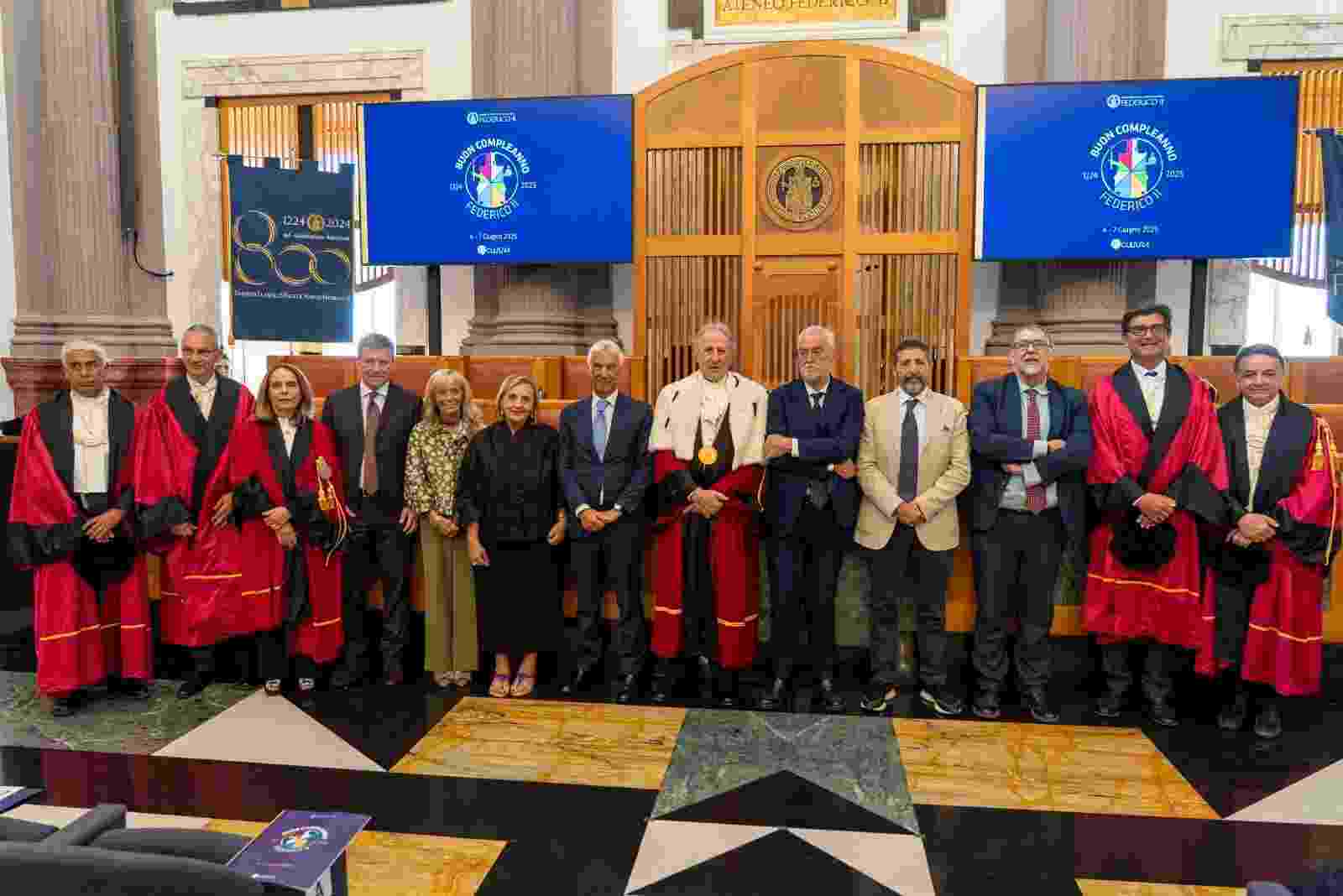 La Federico II Festeggia 801 Anni di Storia