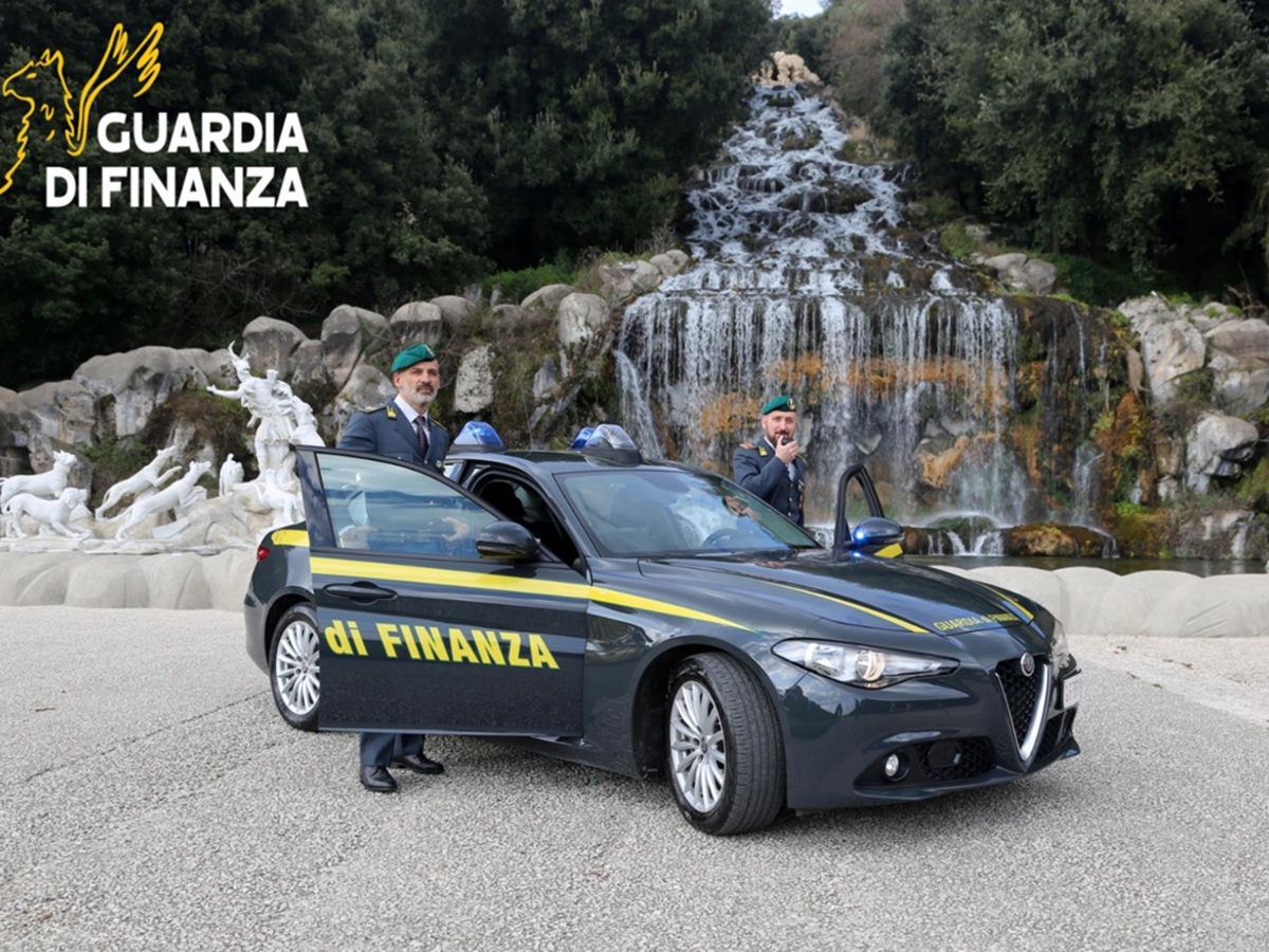 Prestito da un milione e mezzo a tassi da usura, due arresti a Caserta