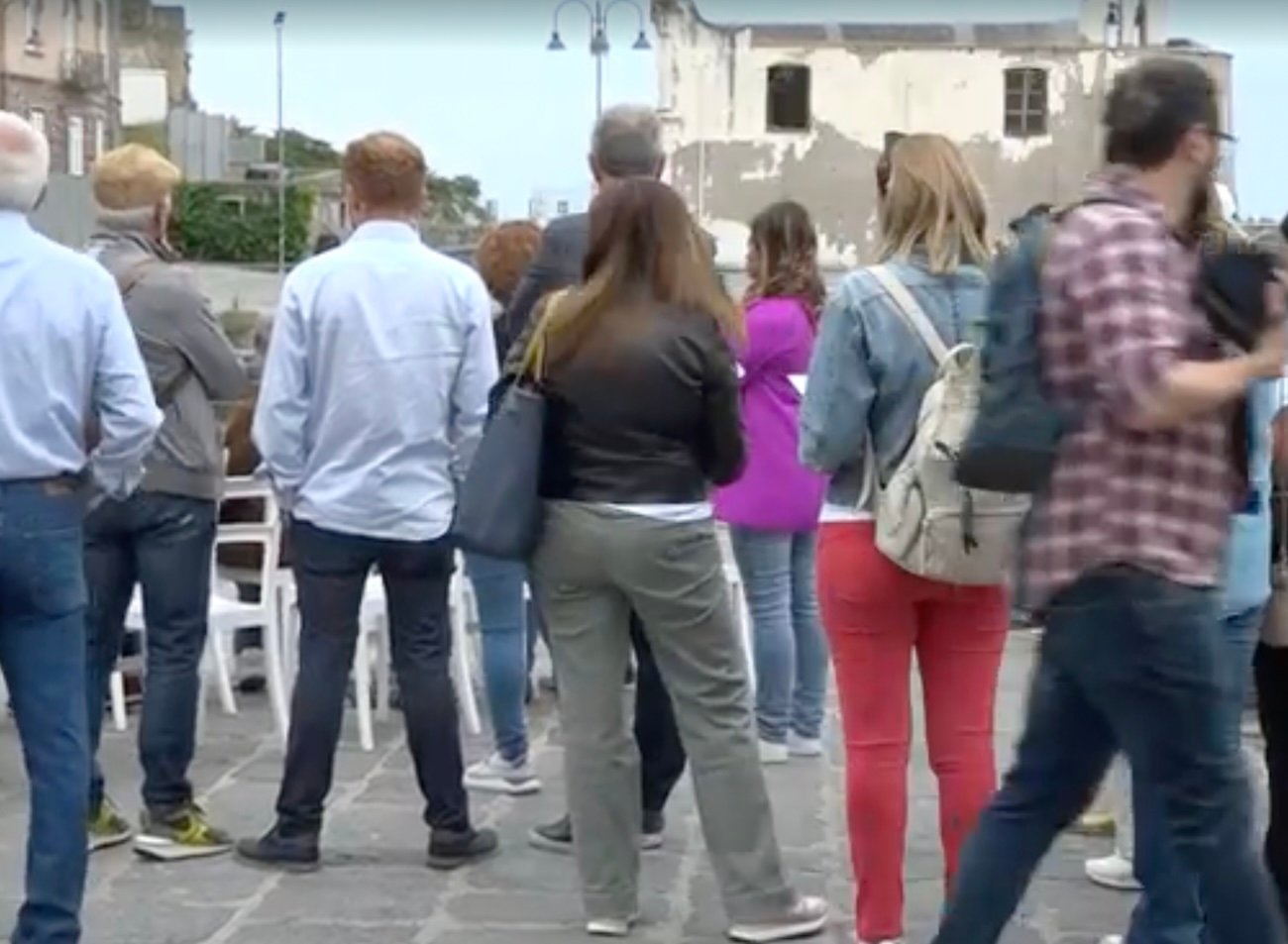 Bradisismo a Pozzuoli, residenti chiedono sicurezza e procedure più snelle