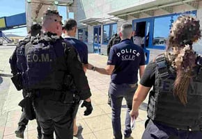 Duplice omicidio a Roma, Kaufmann estradato in Italia