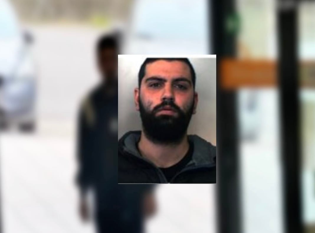 Napoli, l'anatema del truffatore scoperto contro l'anziana: 